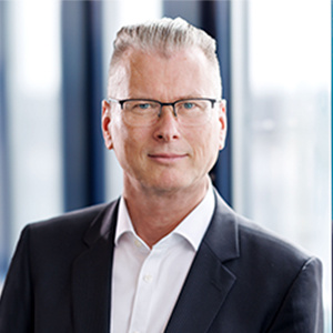 Jens Fetzer Jens Fetzer